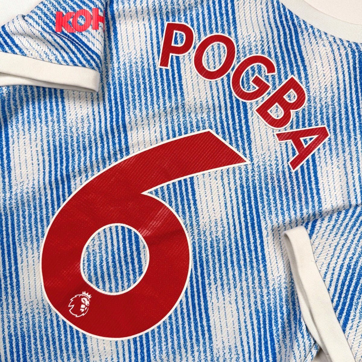 2021/22 Manchester United Extérieur - Pogba 6 (11/12a) - Iconic Football Shop