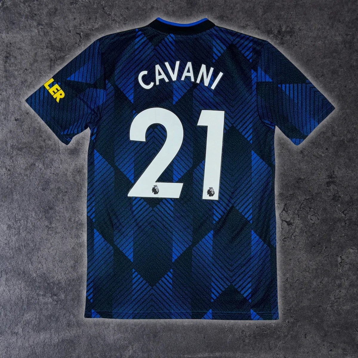 2021/22 Manchester United Third - Cavani 21 (S) - Iconic Football Shop