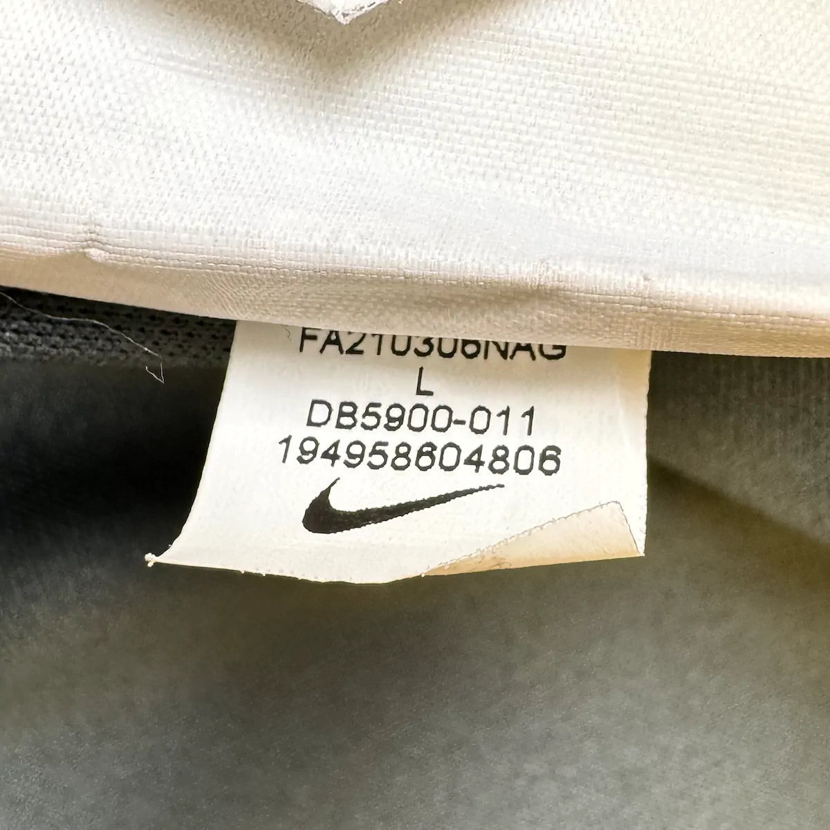 2021/22 PSG Third - Messi 30 (L) - Iconic Football Shop