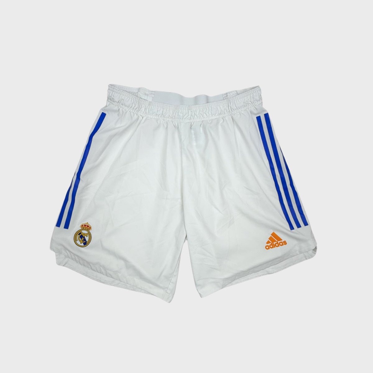 2021/22 Real Madrid Domicile - Benzema 9 *COMPLET* (M) - Iconic Football Shop