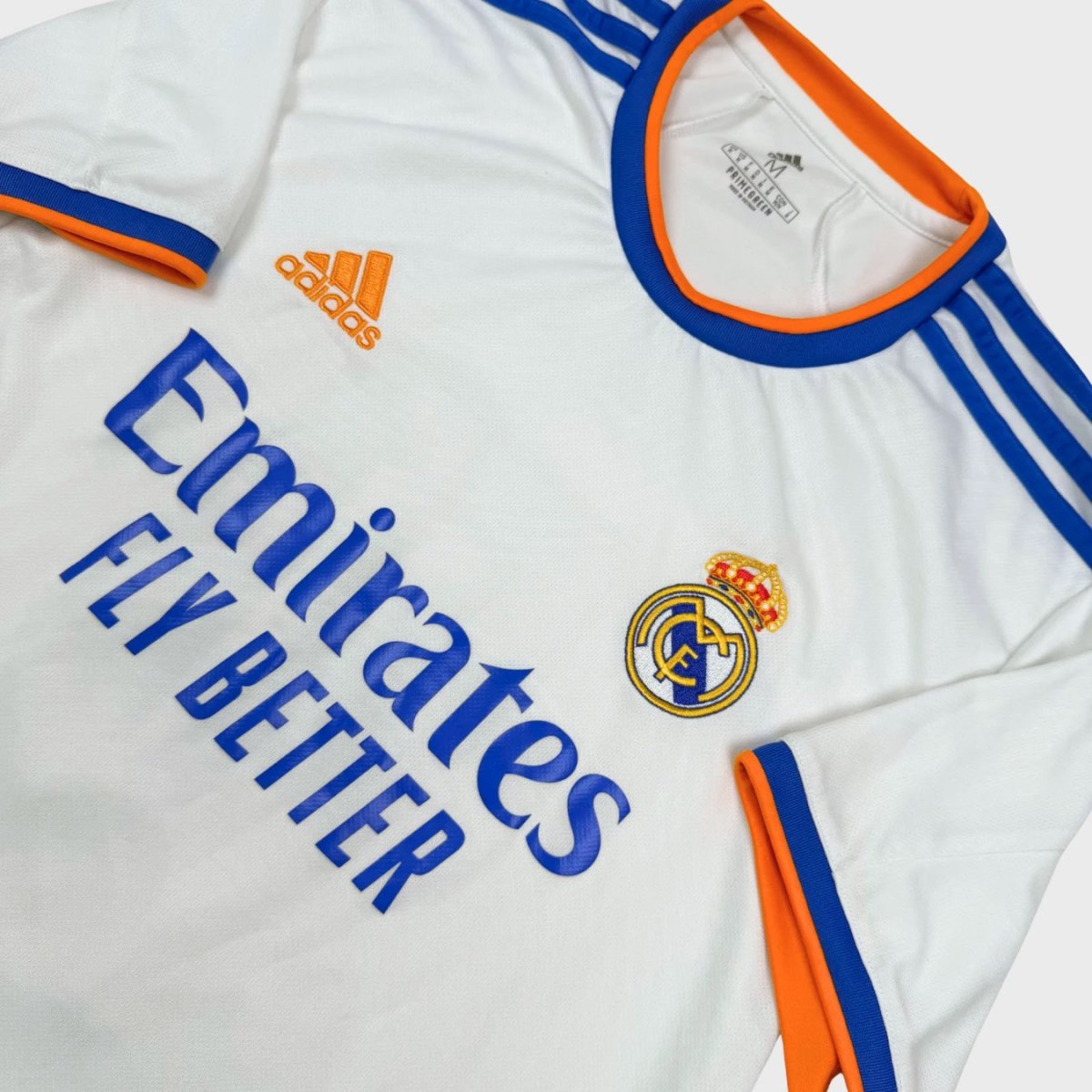 2021/22 Real Madrid Domicile - Benzema 9 *COMPLET* (M) - Iconic Football Shop