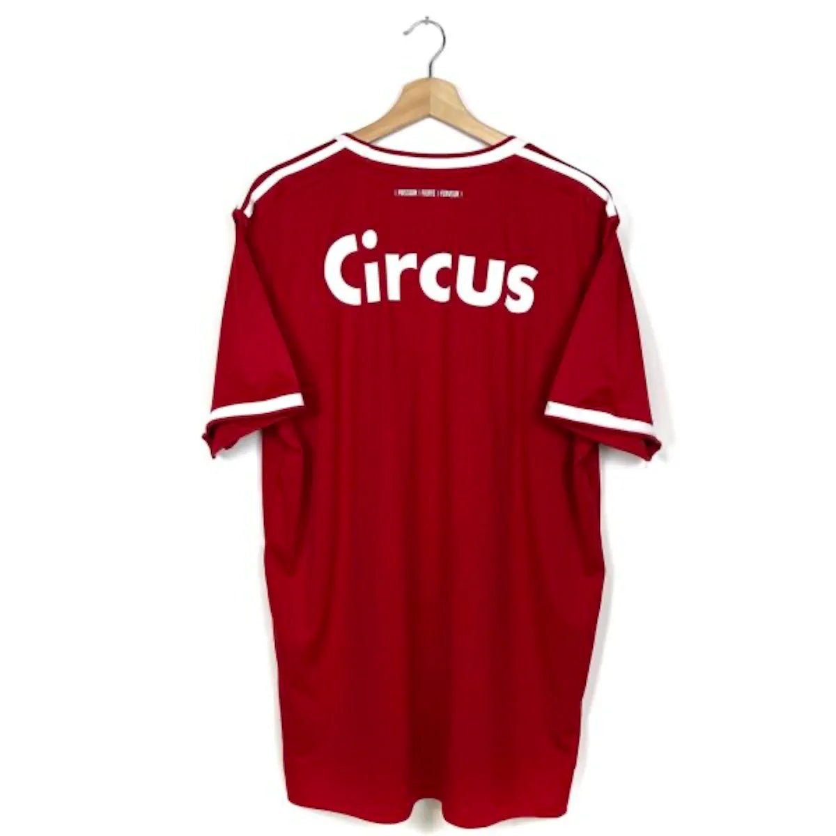 2021/22 Standard de Liège Domicile (XL) - Iconic Football Shop