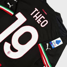 2022/23 AC Milan Domicile - Theo 19 (L) - Iconic Football Shop