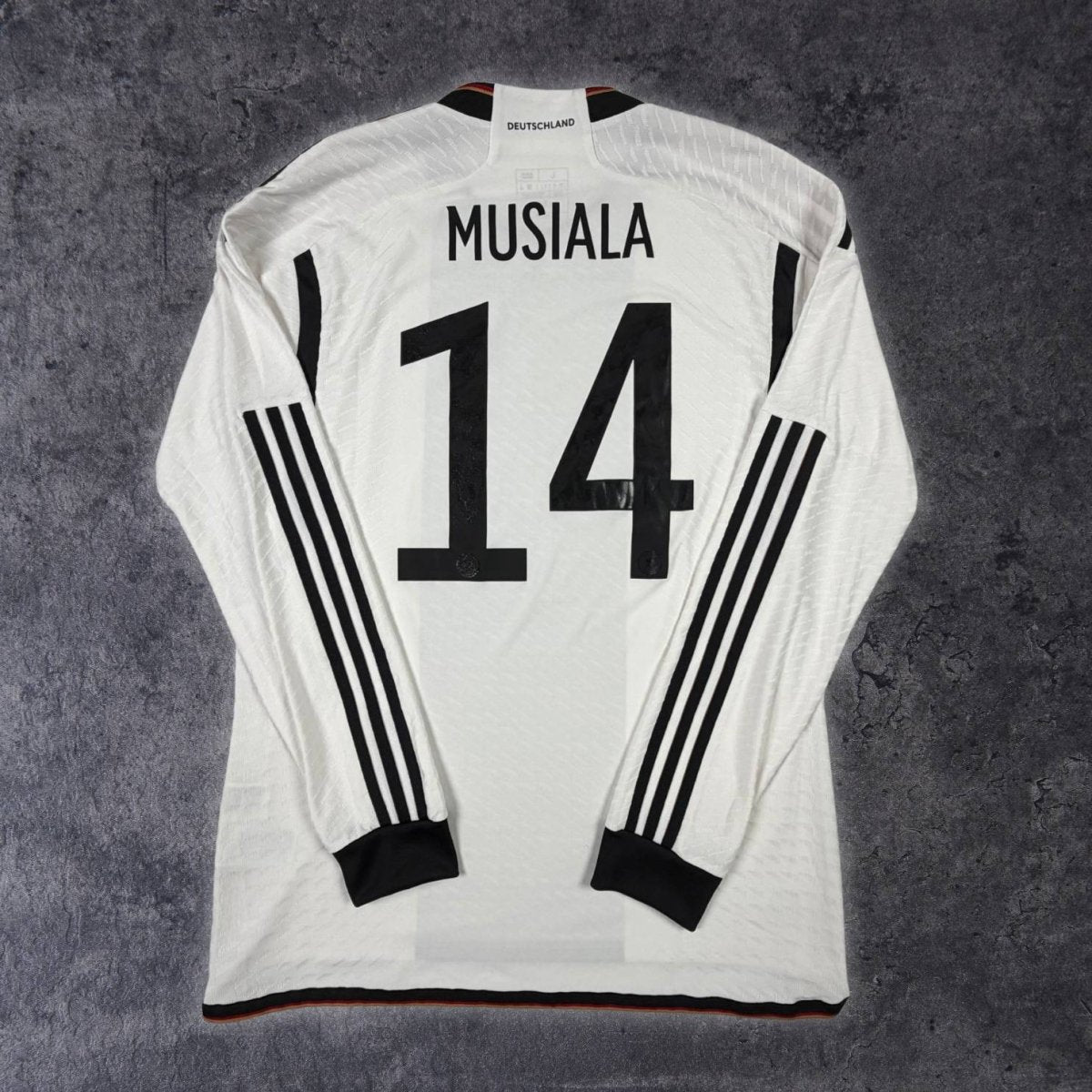 2022/23 Allemagne Domicile - Musiala 14 *PRO* (L) - Iconic Football Shop