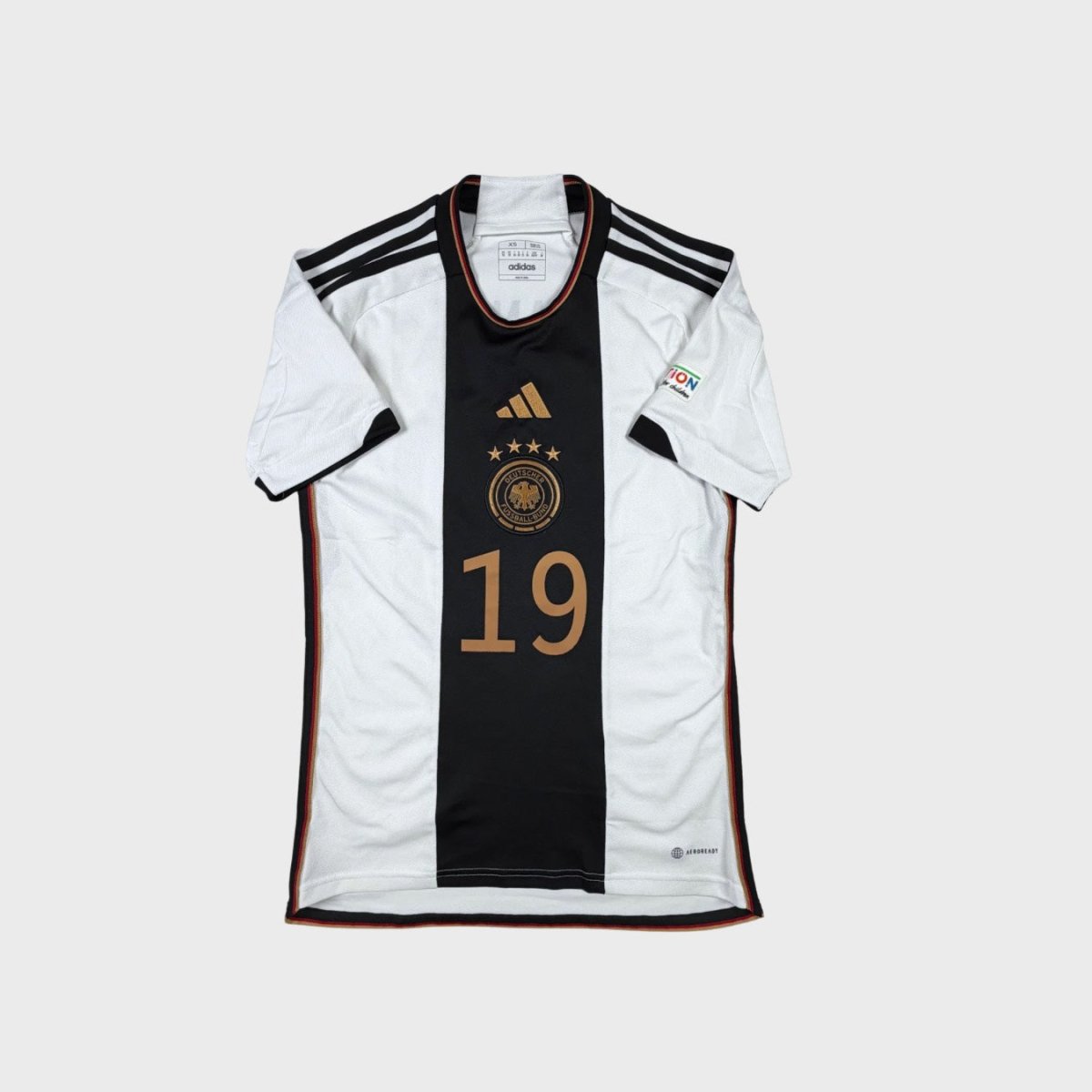 2022/23 Allemagne Domicile - Sané 19 (XS) - Iconic Football Shop