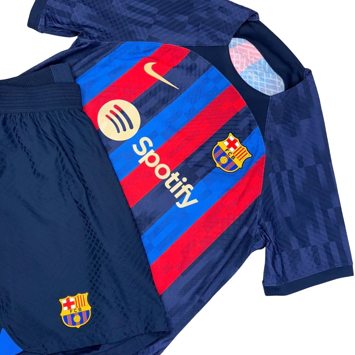 2022/23 Barcelone Domicile *COMPLET / PRO* (L) - Iconic Football Shop