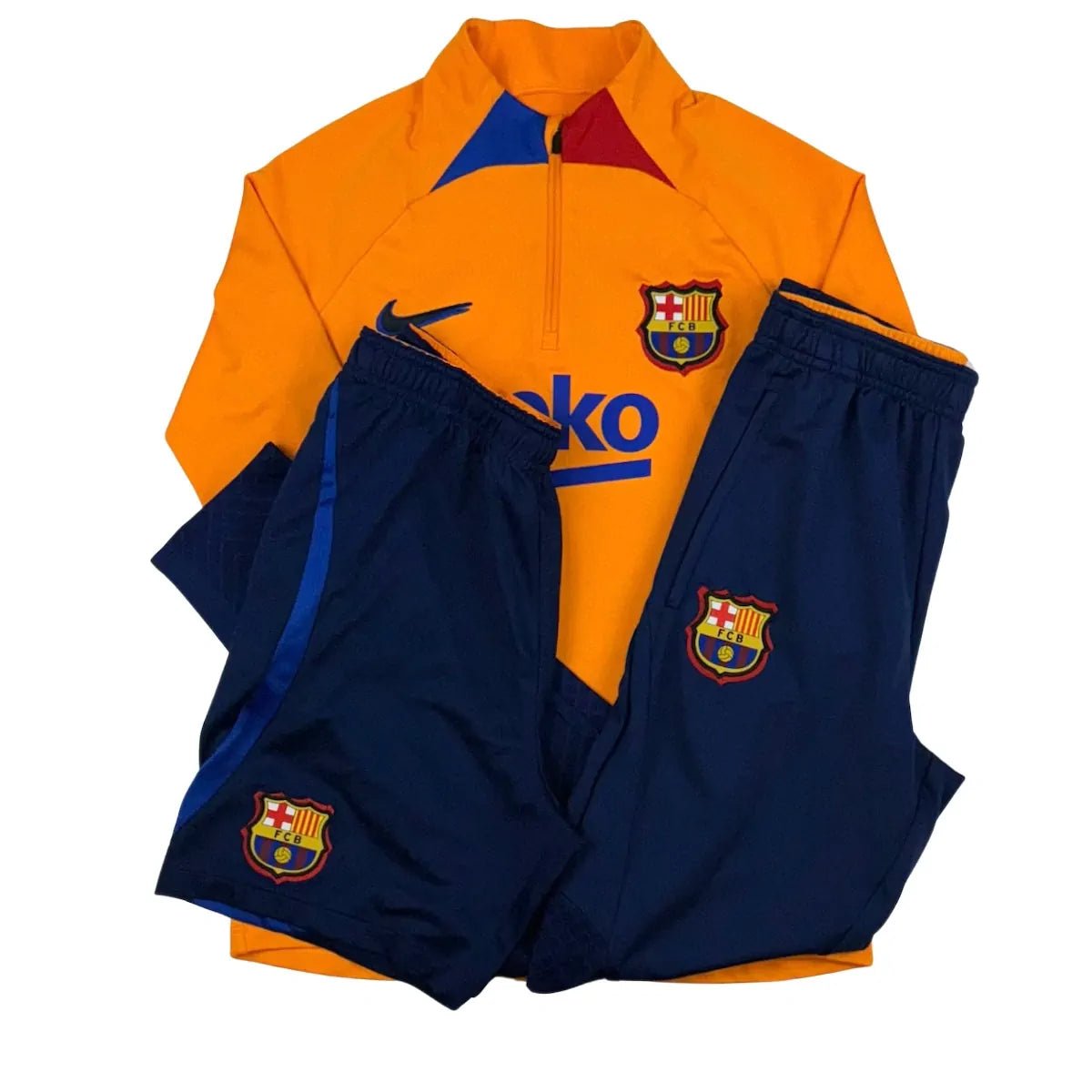 2022/23 Barcelone Entraînement *COMPLET* (13/15a) - Iconic Football Shop