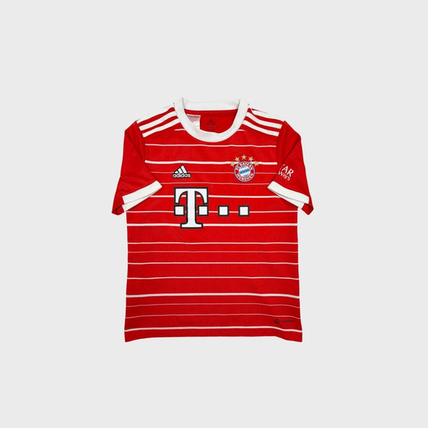 2022/23 Bayern Munich Domicile (11/12a) - Iconic Football Shop