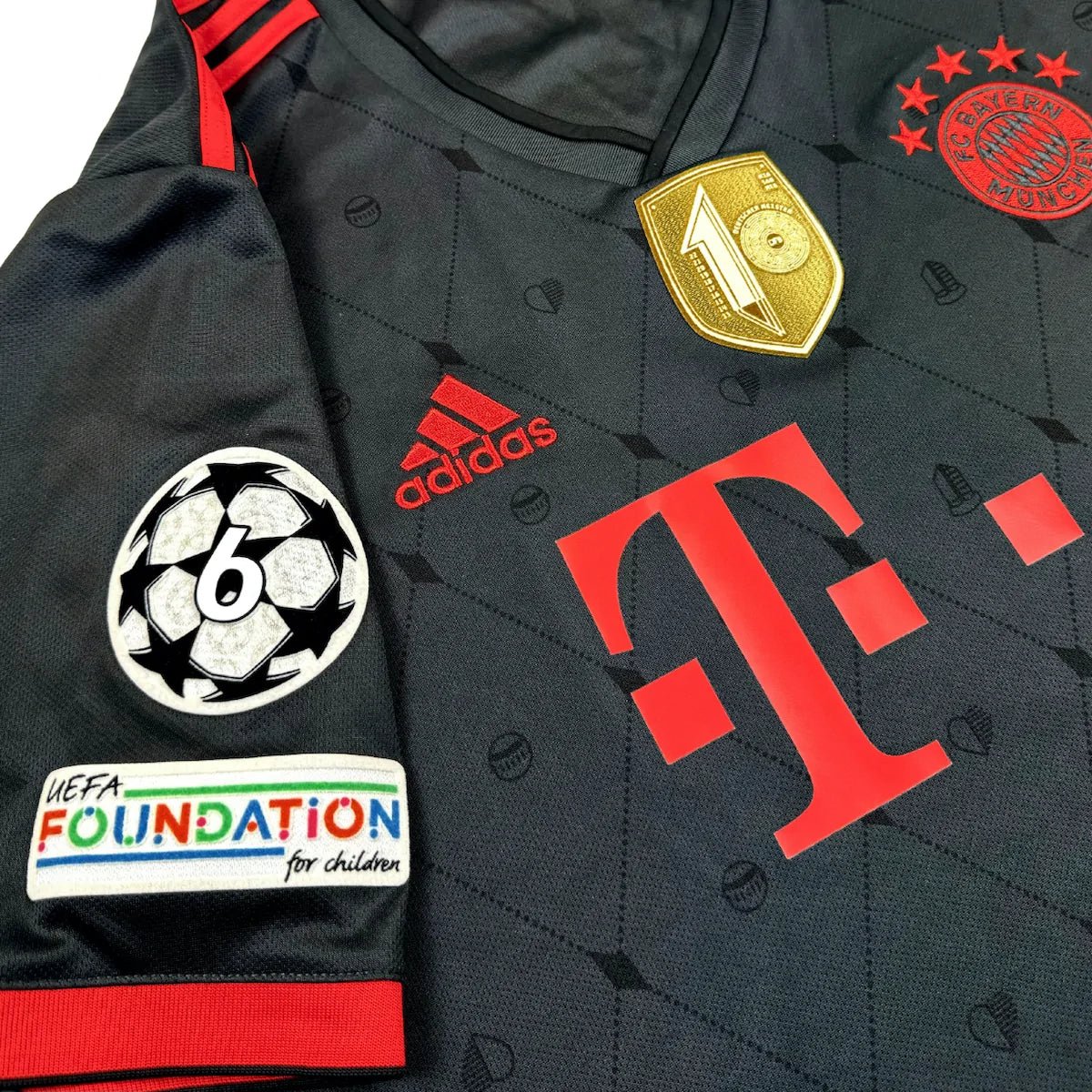 2022/23 Bayern Munich Third *DEUTSCHER MEISTER* (2XL) - Iconic Football Shop