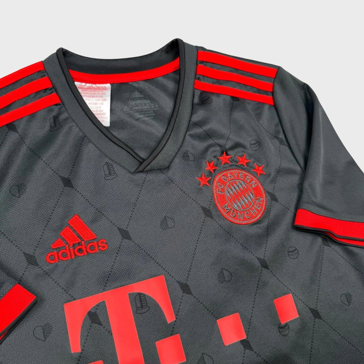 2022/23 Bayern Munich Third - Sané 10 (13/14a) - Iconic Football Shop