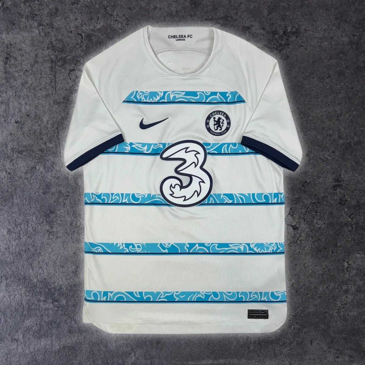 2022/23 Chelsea Extérieur (12/13a) - Iconic Football Shop