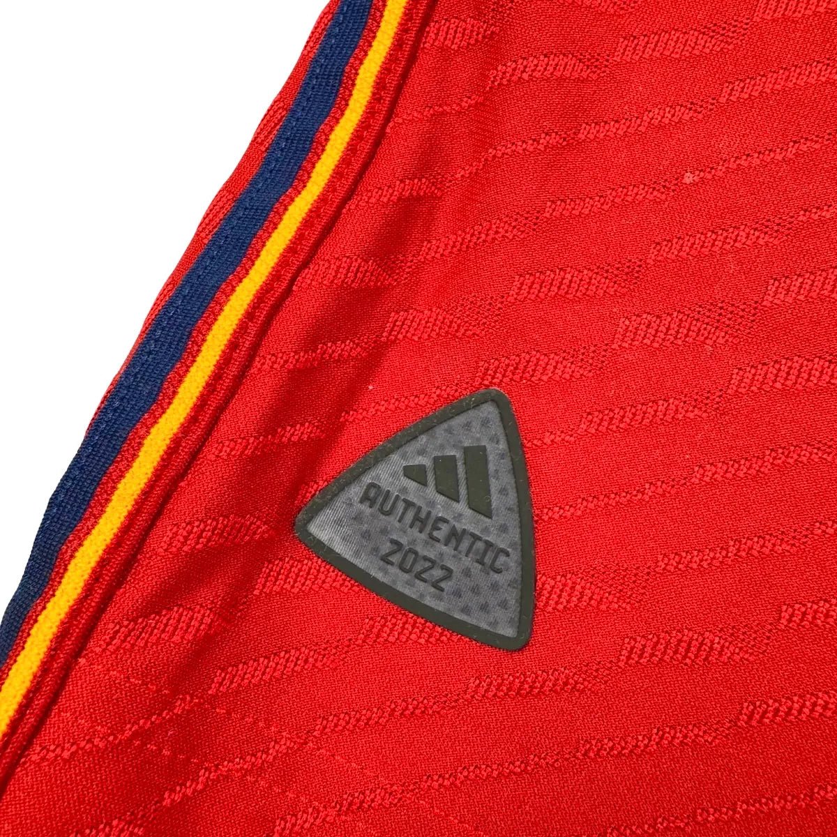 2022/23 Espagne Domicile - Sergio 5 *PRO* (L) - Iconic Football Shop