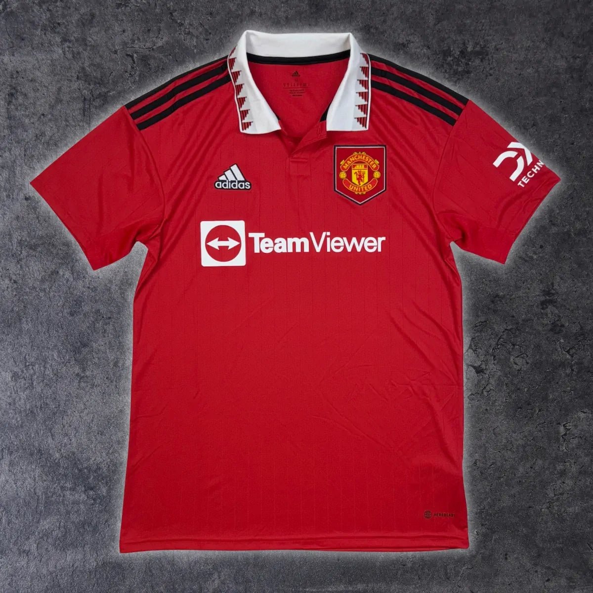 2022/23 Manchester United Domicile (M) - Iconic Football Shop