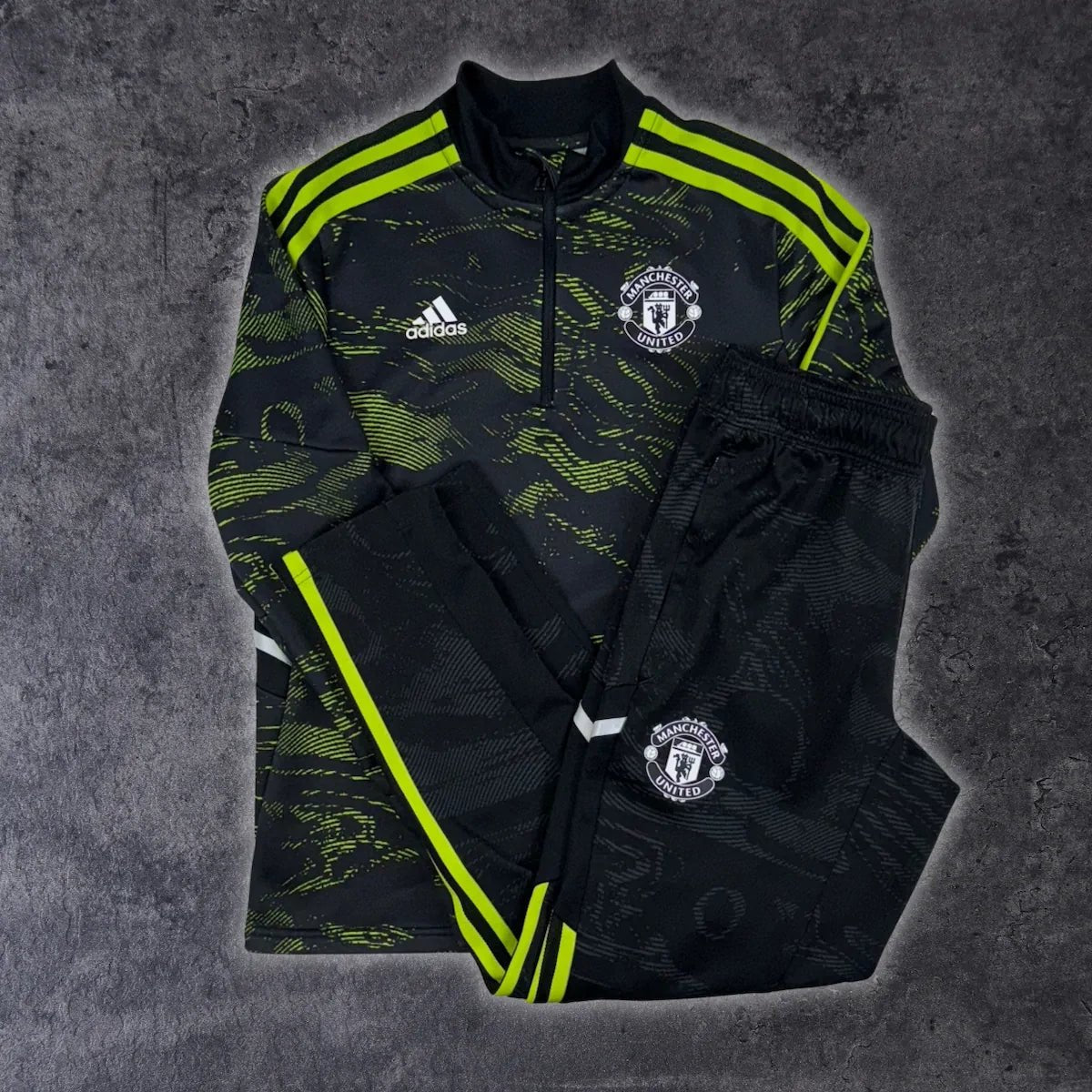 2022/23 Manchester United Entraînement *COMPLET* (11/12a) - Iconic Football Shop