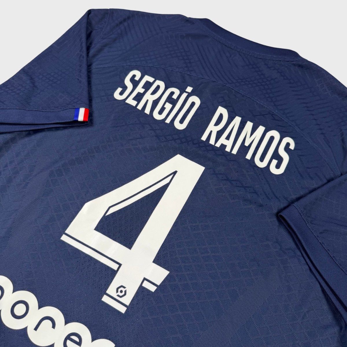 2022/23 PSG Domicile - Sergio Ramos 4 *PRO* (XL) - Iconic Football Shop