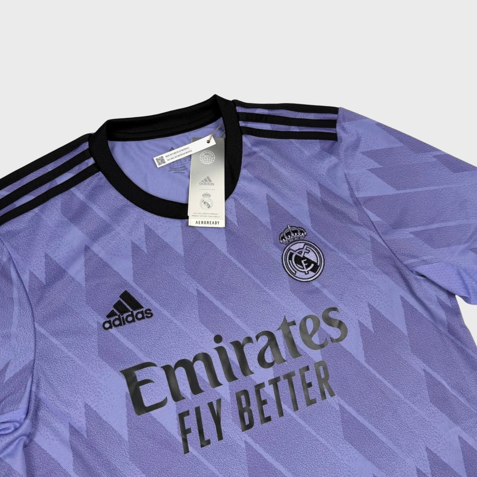 2022/23 Real Madrid Extérieur (L) - Iconic Football Shop
