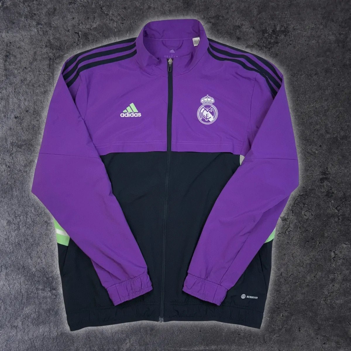 2022/23 Real Madrid Veste (L) - Iconic Football Shop