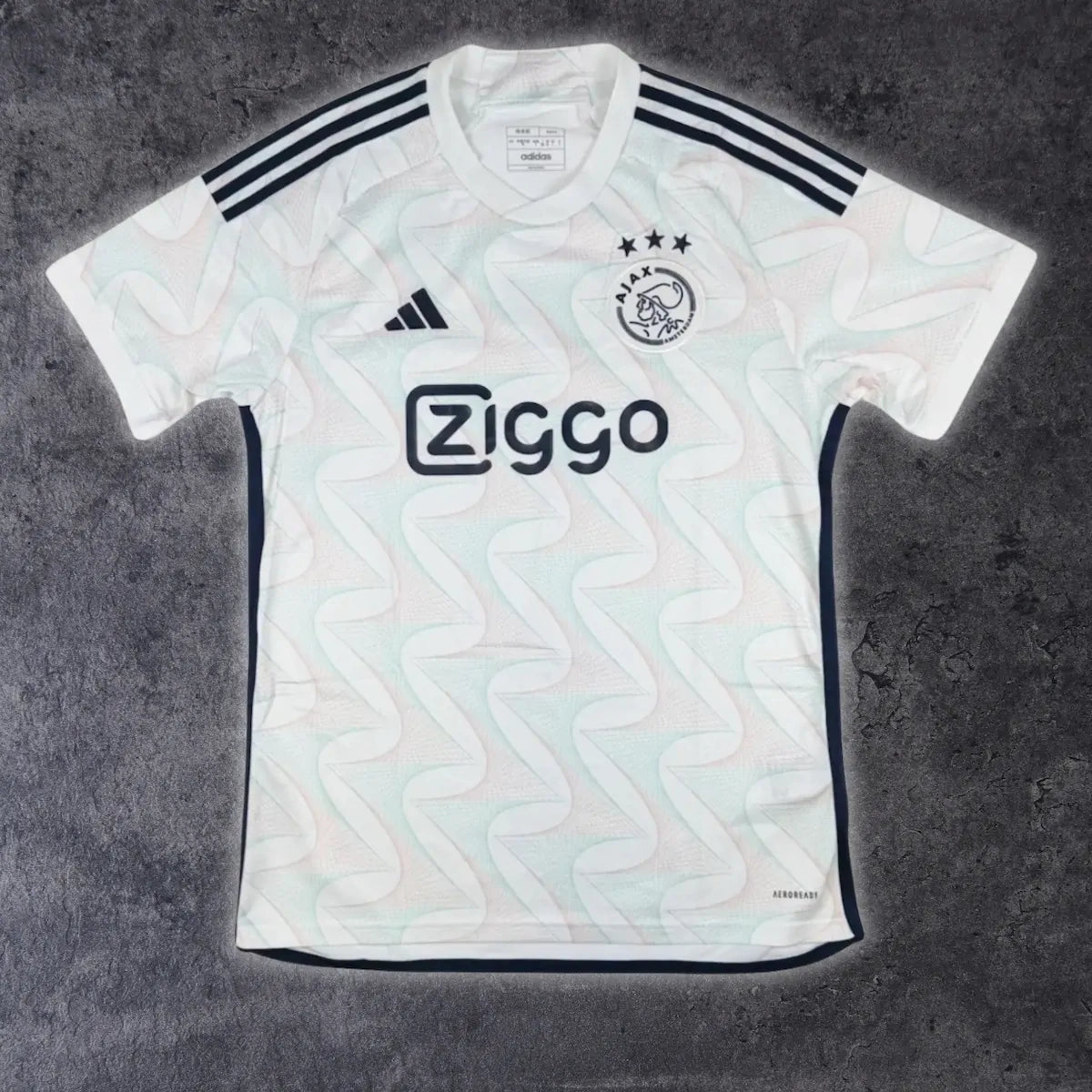 2023/24 Ajax Amsterdam Extérieur (L) - Iconic Football Shop