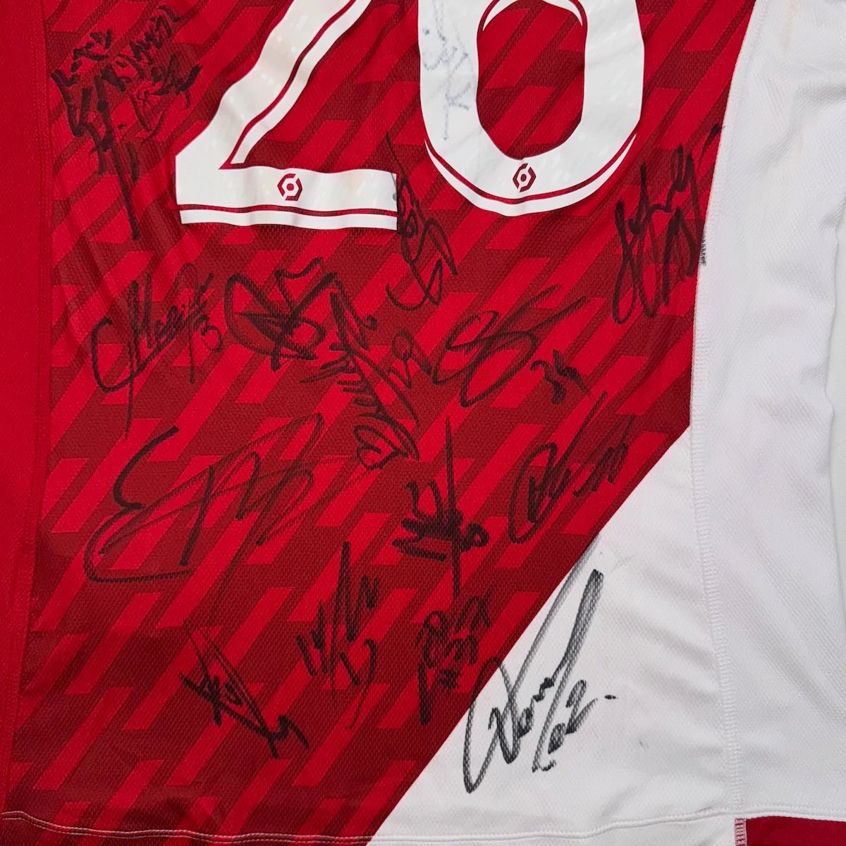 2023/24 AS Monaco Domicile - Aguilar 26 *SIGNÉ* (M) - Iconic Football Shop