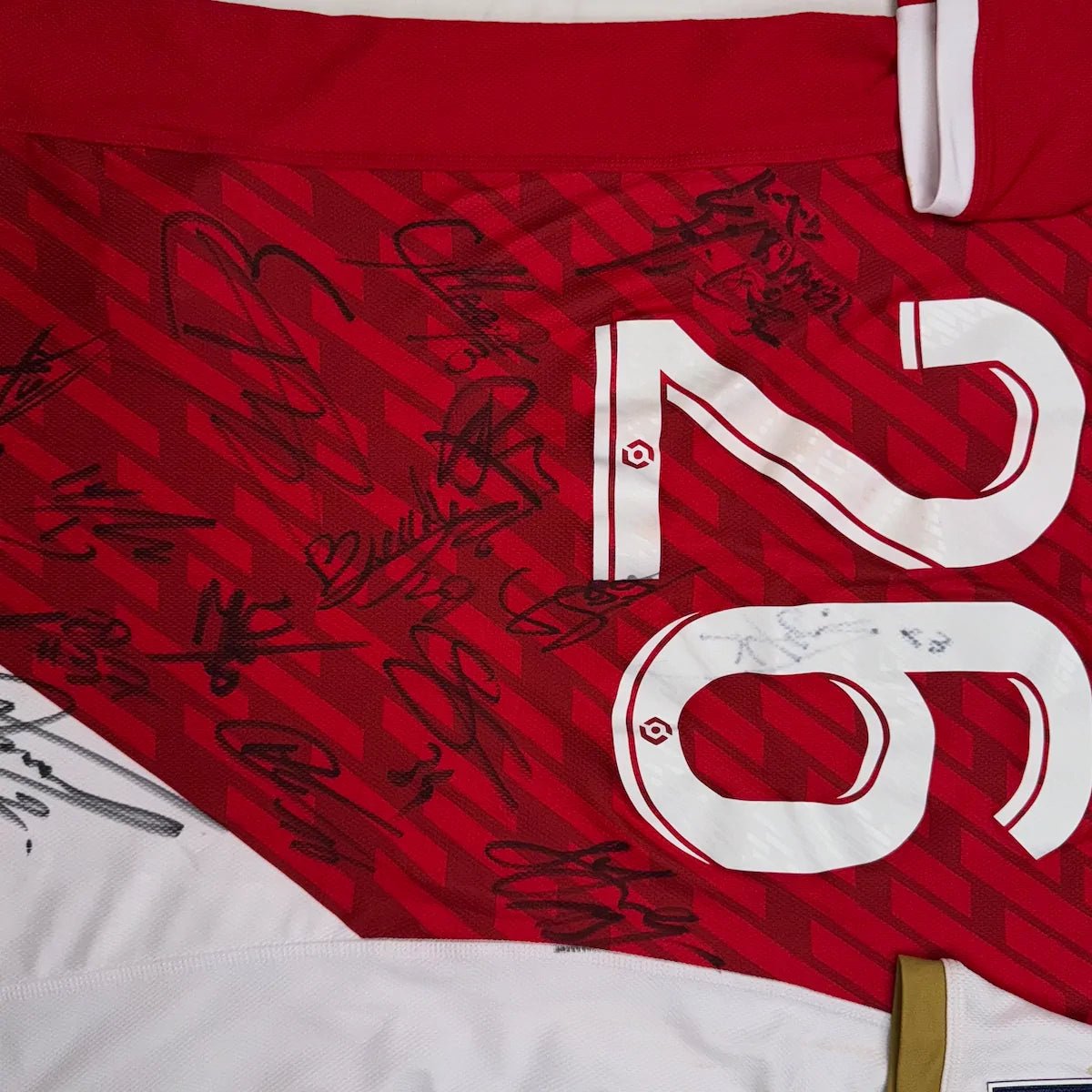 2023/24 AS Monaco Domicile - Aguilar 26 *SIGNÉ* (M) - Iconic Football Shop