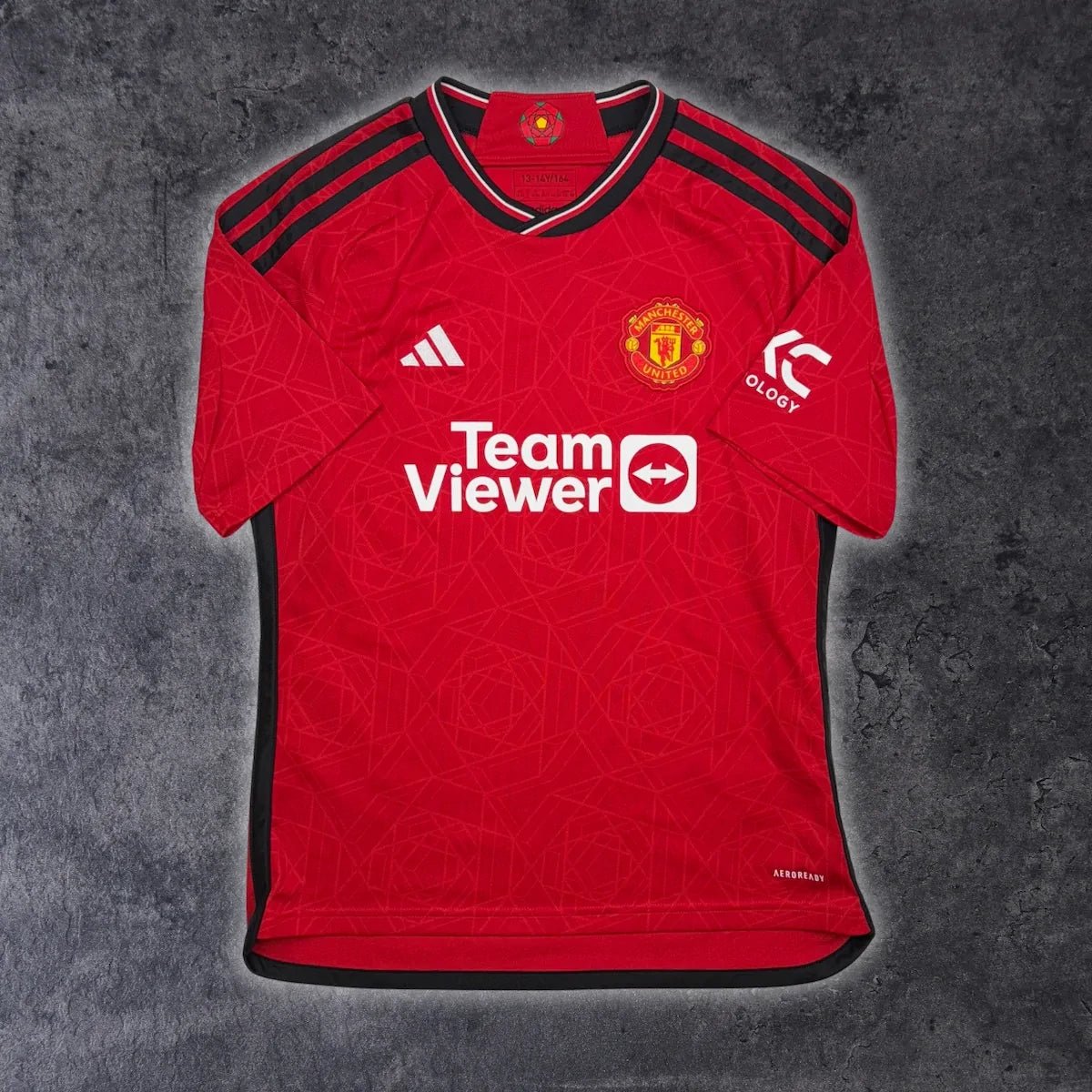 2023/24 Manchester United Domicile (13/14a) - Iconic Football Shop