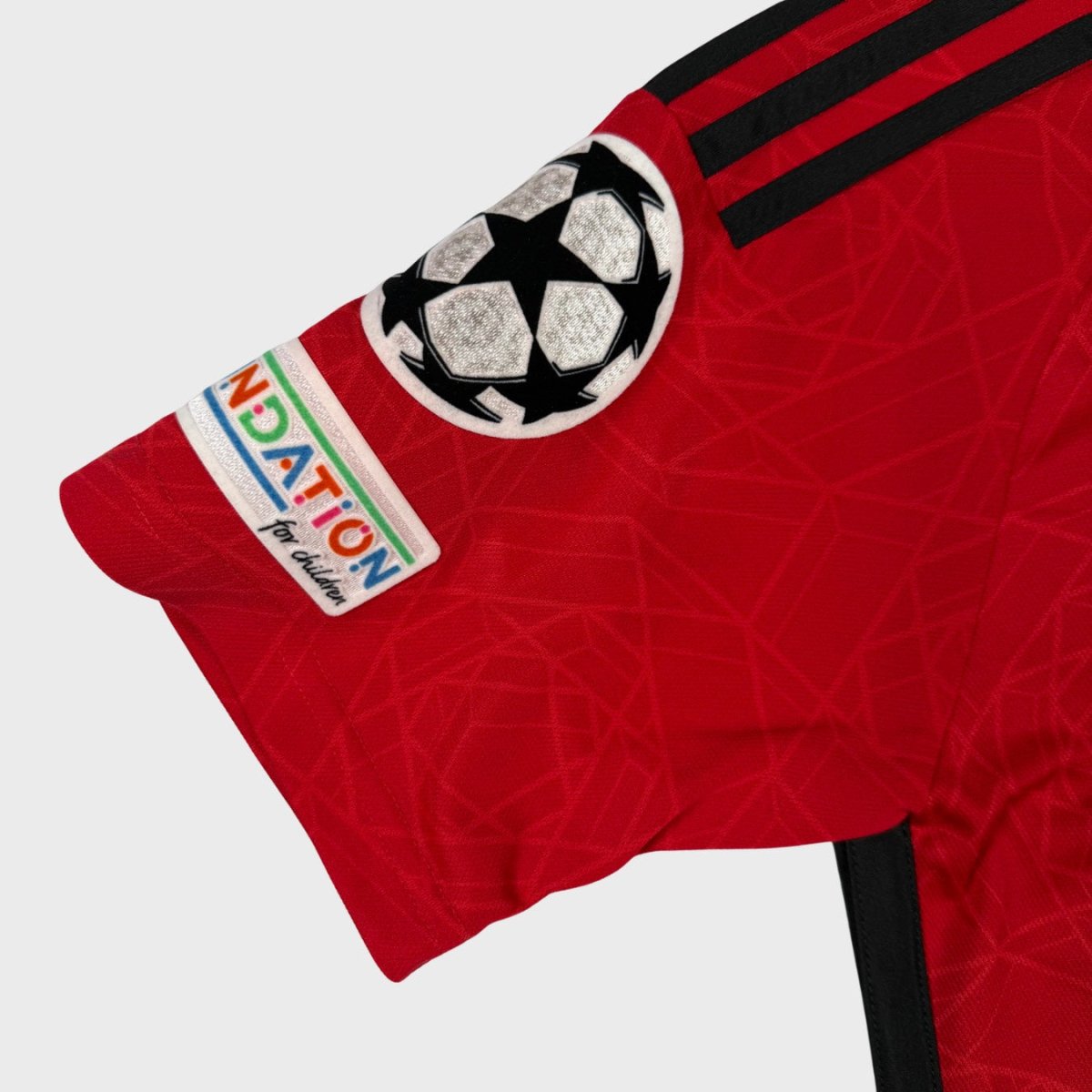 2023/24 Manchester United Domicile - Højlund 11 *CHAMPIONS LEAGUE* (XS) - Iconic Football Shop