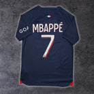 2023/24 PSG Domicile - Mbappé 7 (8/10a) - Iconic Football Shop
