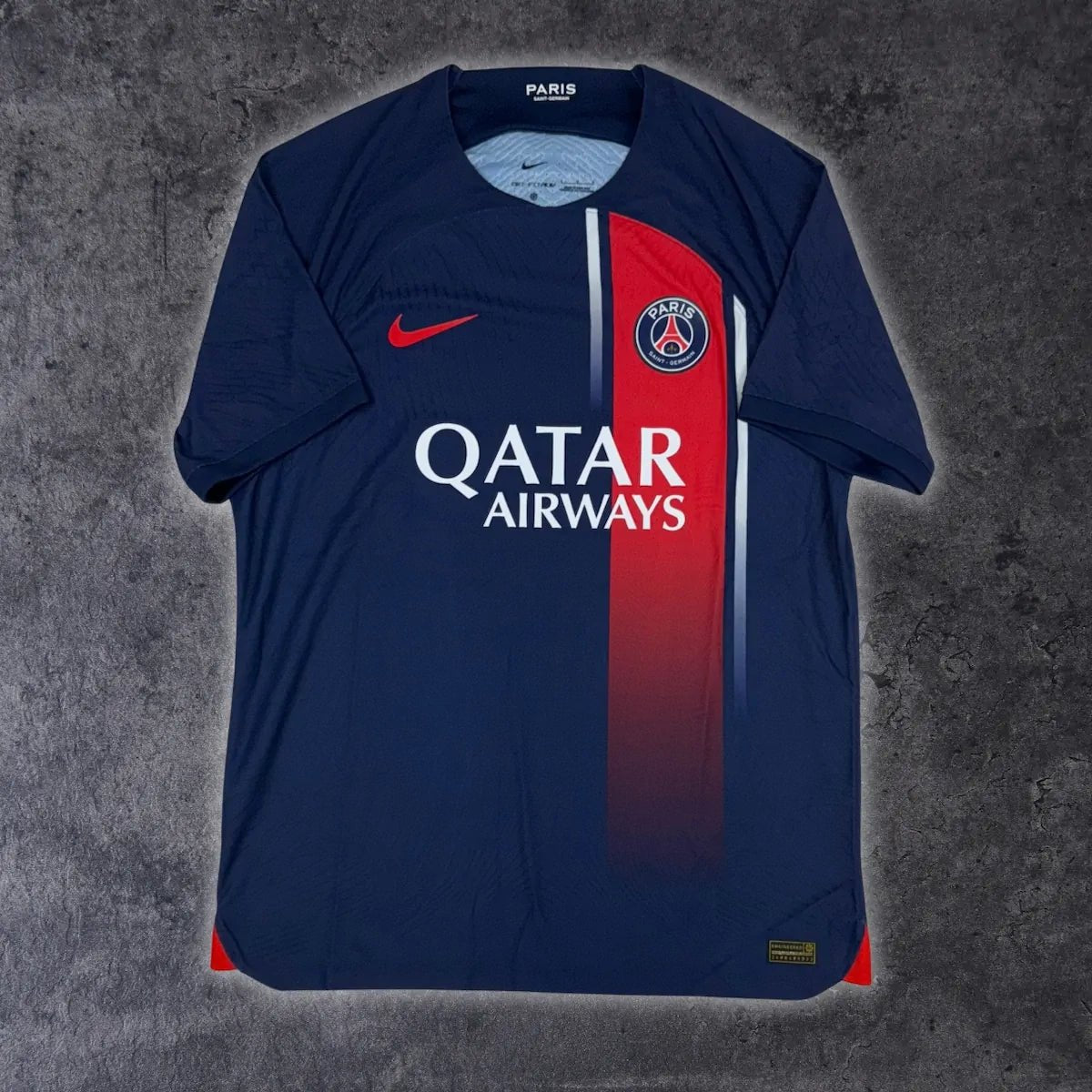 2023/24 PSG Domicile *PRO* (L) - Iconic Football Shop
