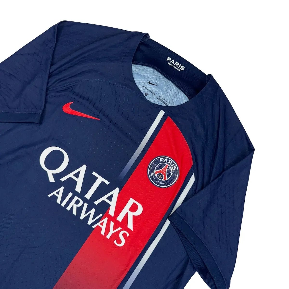 2023/24 PSG Domicile *PRO* (L) - Iconic Football Shop