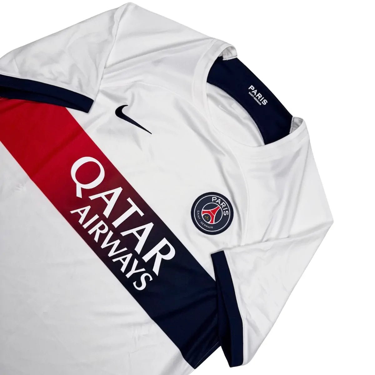 2023/24 PSG Extérieur (L) - Iconic Football Shop