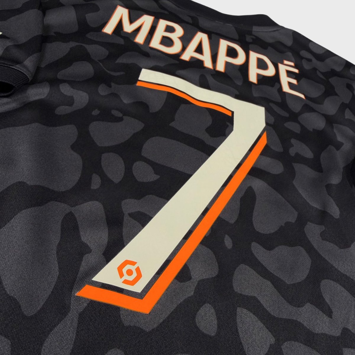 2023/24 PSG Third - Mbappé 7 (S) - Iconic Football Shop