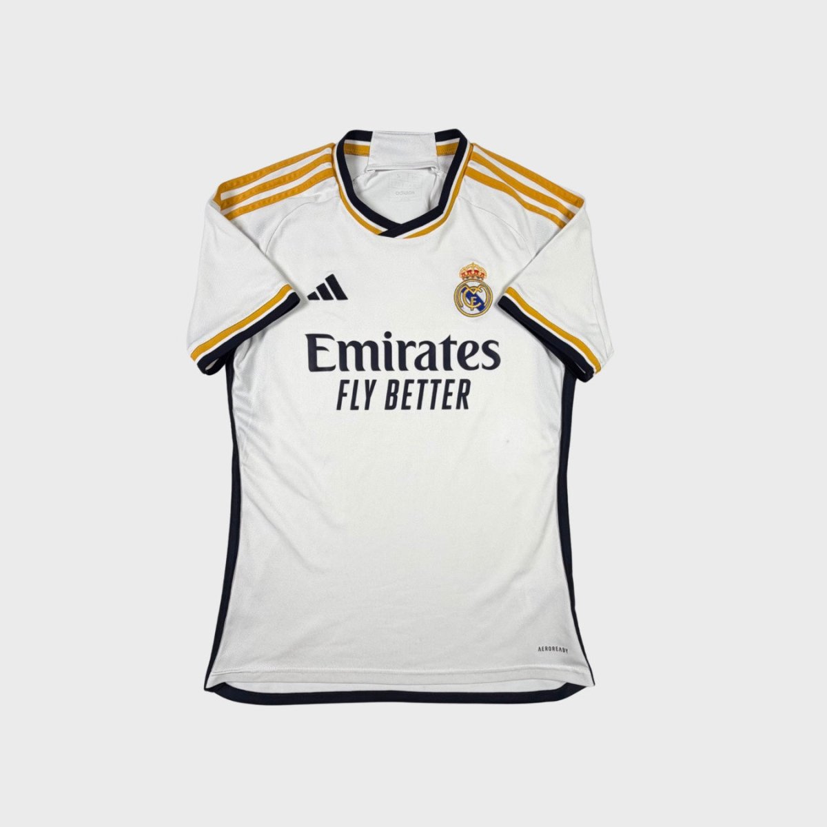 2023/24 Real Madrid Domicile (S) - Iconic Football Shop