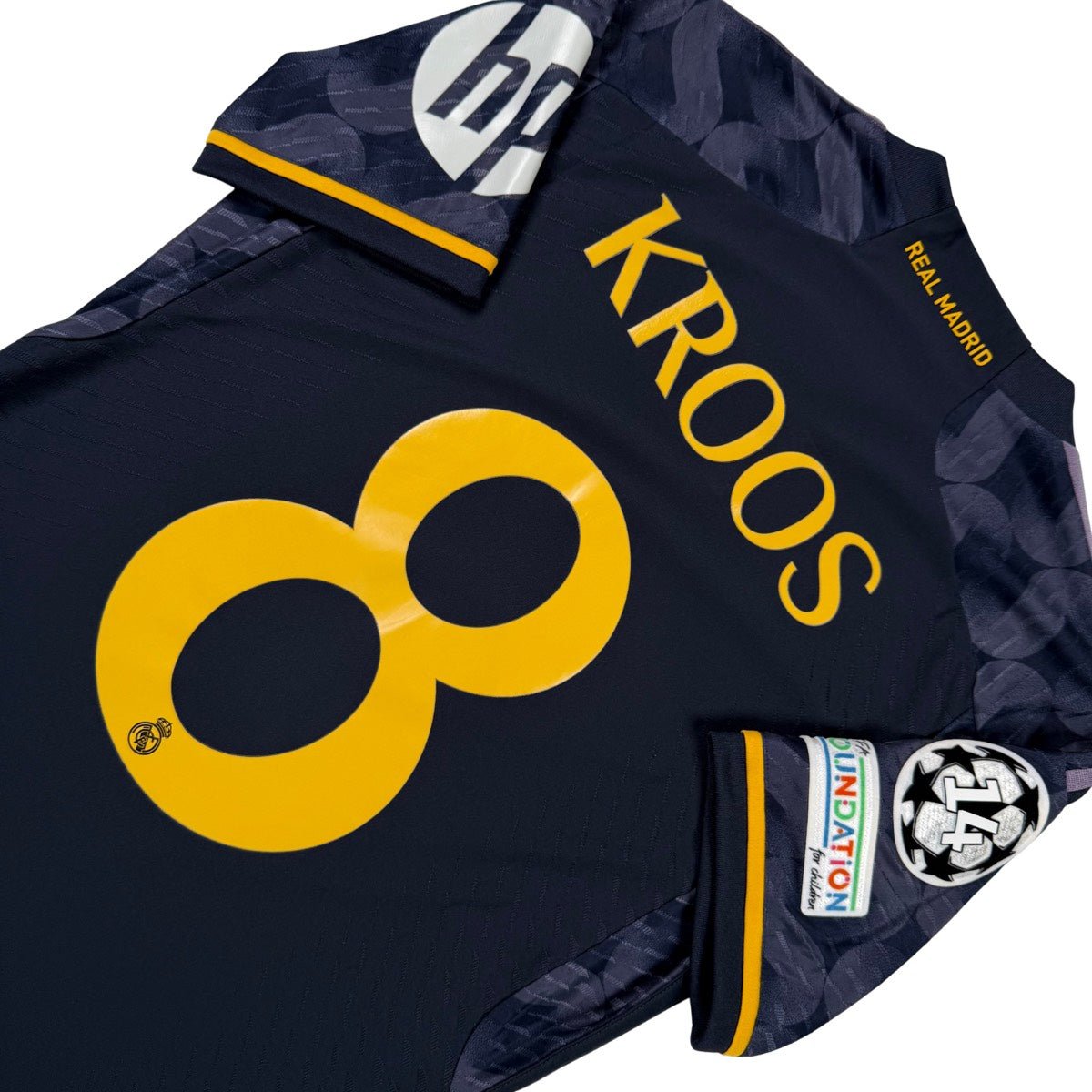 2023/24 Real Madrid Extérieur - Kroos 8 *PRO / UCL* (XS) - Iconic Football Shop