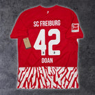 2023/24 SC Fribourg Domicile - Doan 42 (2XL) - Iconic Football Shop