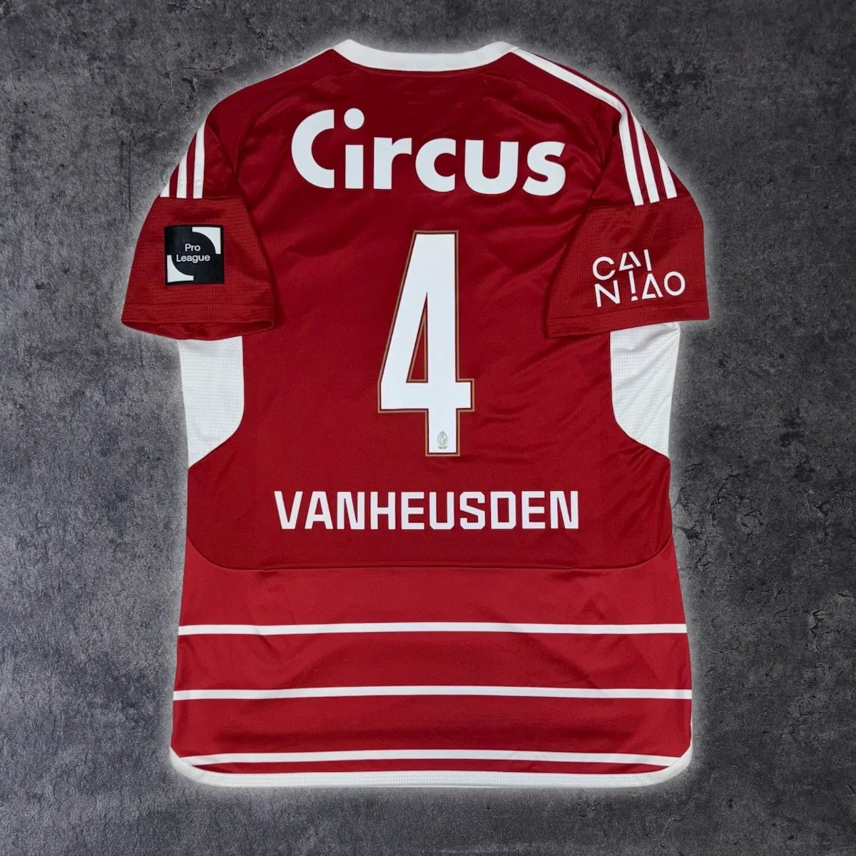 2023/24 Standard de Liège Domicile - Vanheusden 4 (L) - Iconic Football Shop
