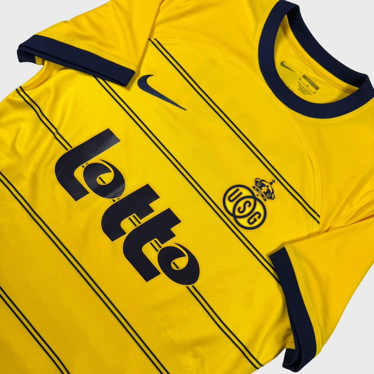 2023/24 Union Saint Gilloise Domicile (M) - Iconic Football Shop