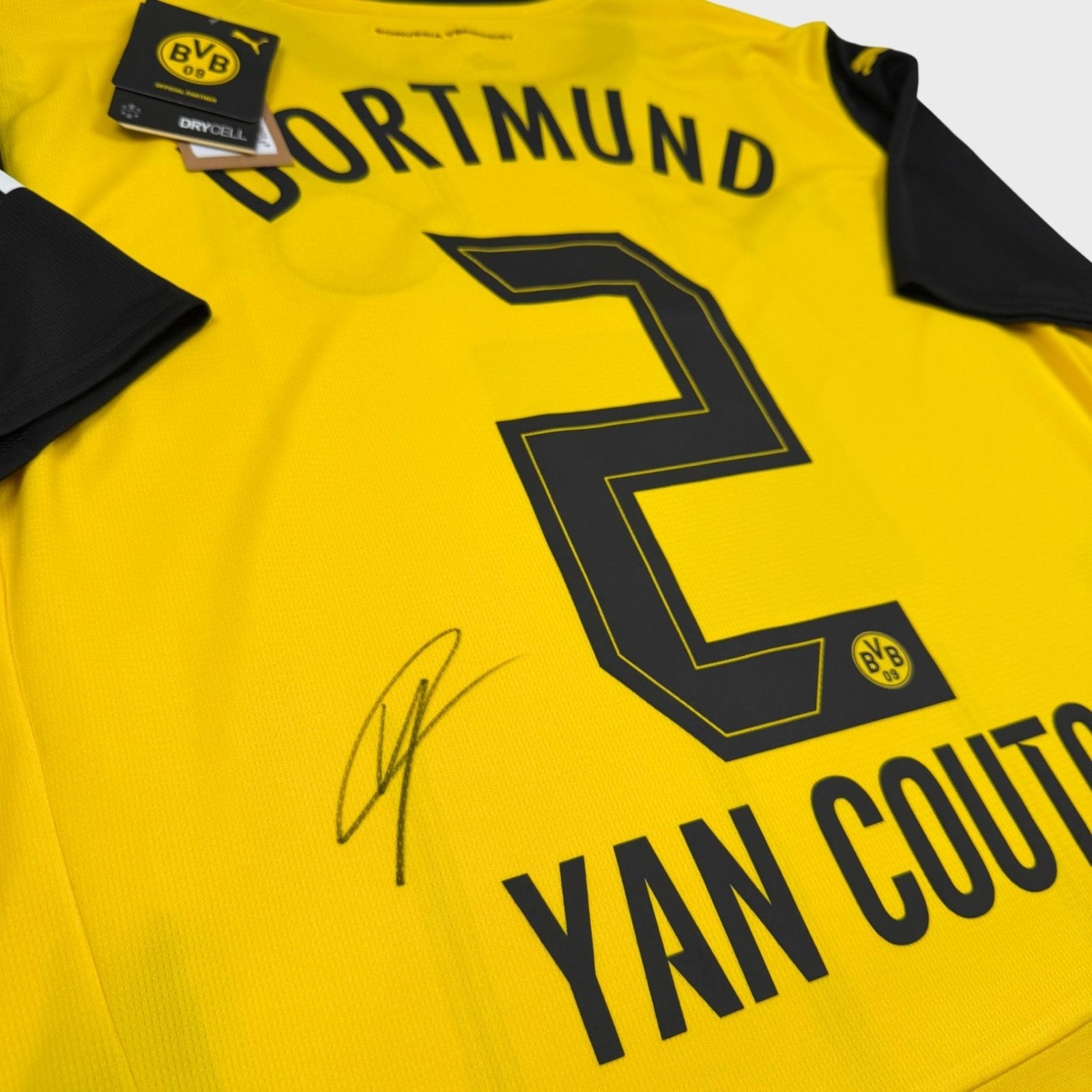 2024/25 Dortmund Domicile - Yan Couto 2 *SIGNÉ* (L) - Iconic Football Shop