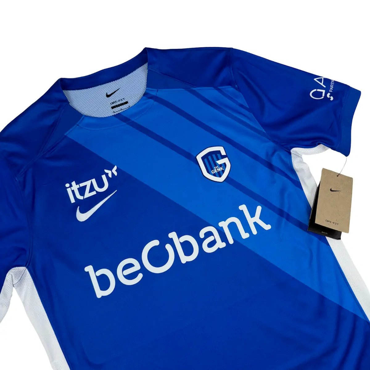 2024/25 Genk Domicile (M) - Iconic Football Shop