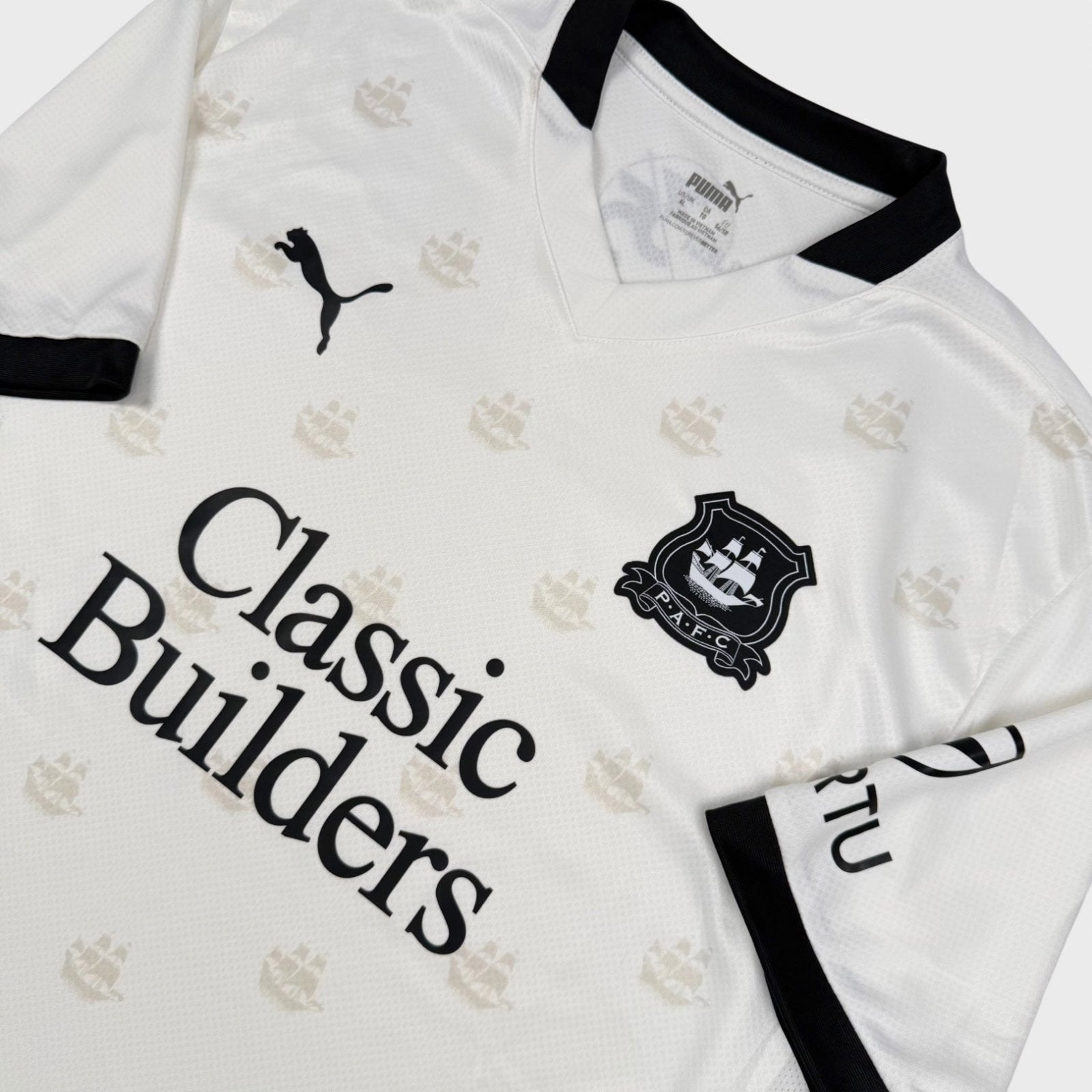 2024/25 Plymouth Argyle Extérieur (XL) - Iconic Football Shop