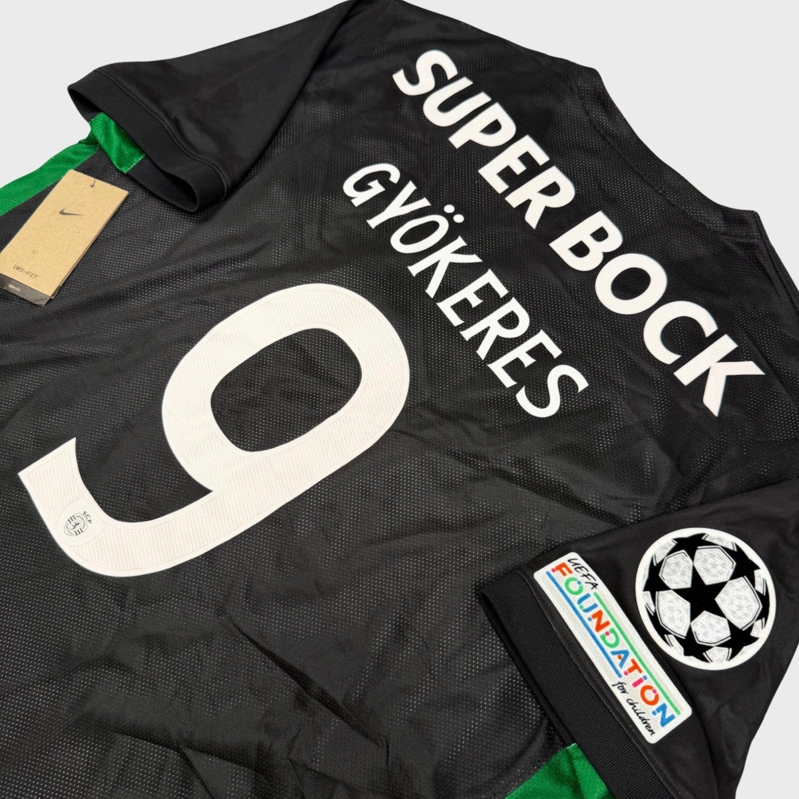 2024/25 Sporting Portugal Domicile - Gyökeres 9 (XL) - Iconic Football Shop