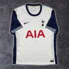 2024/25 Tottenham Domicile (L) - Iconic Football Shop