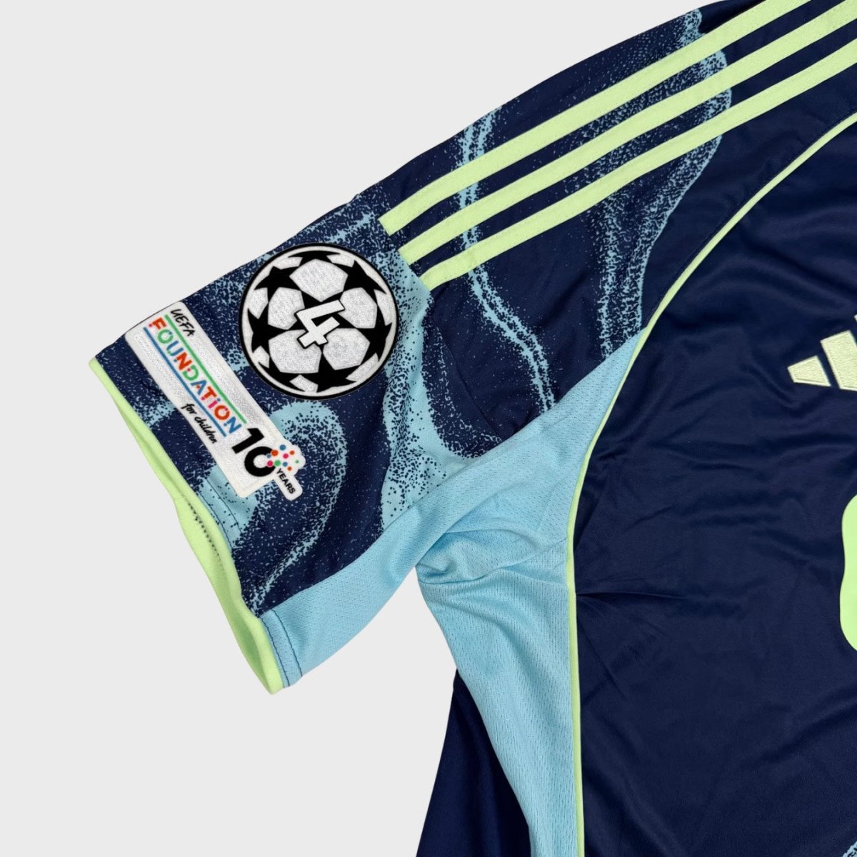 2025/26 Ajax Amsterdam Extérieur - Dolberg 9 *COMPLET* (2XL) - Iconic Football Shop