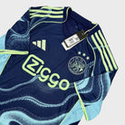 2025/26 Ajax Amsterdam Extérieur (M) - Iconic Football Shop