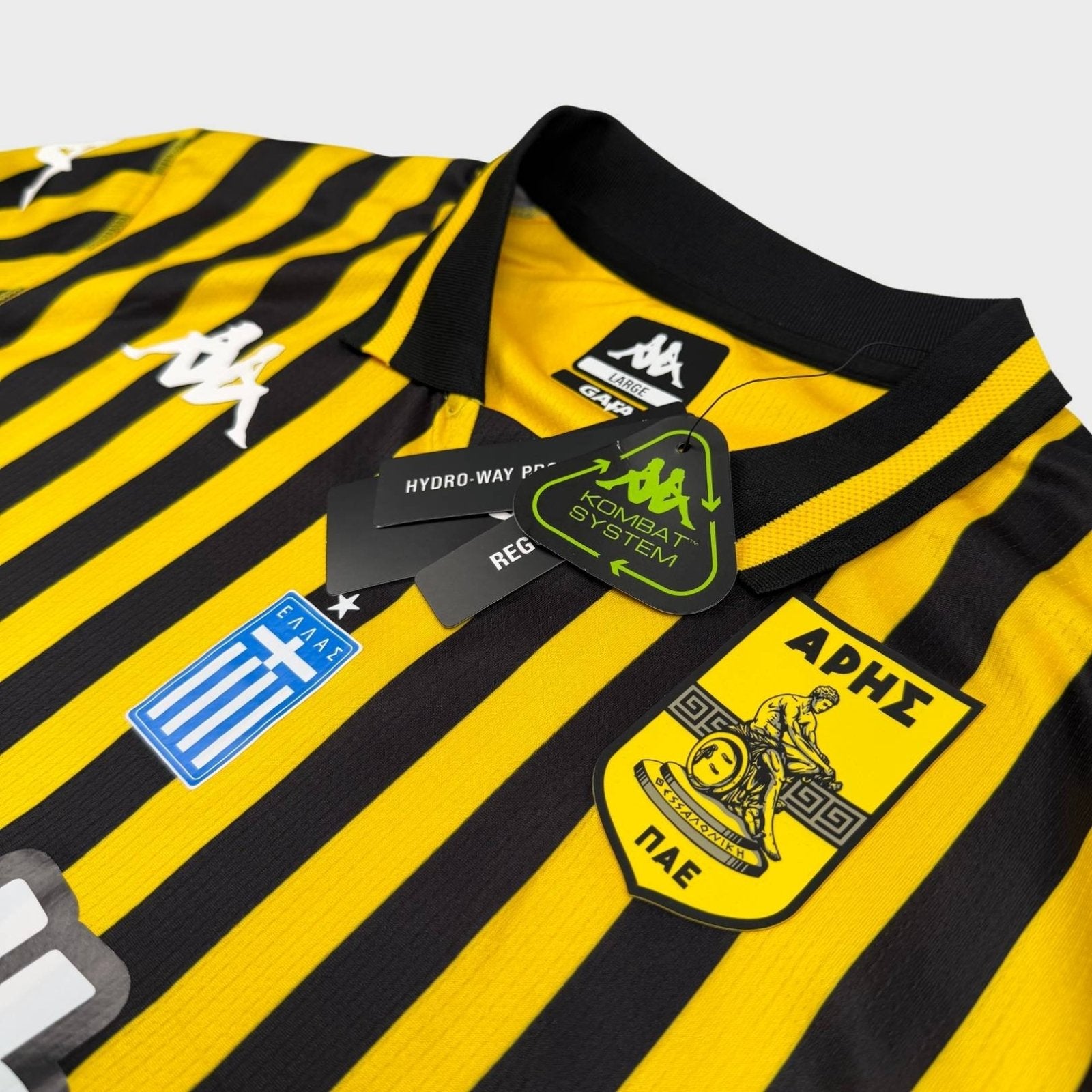 2025/26 Aris Thessalonique Domicile (L) - Iconic Football Shop