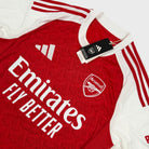 2025/26 Arsenal Domicile - Gyökeres 14 (S) - Iconic Football Shop