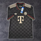 2025/26 Bayern Munich Third (M) - Iconic Football Shop