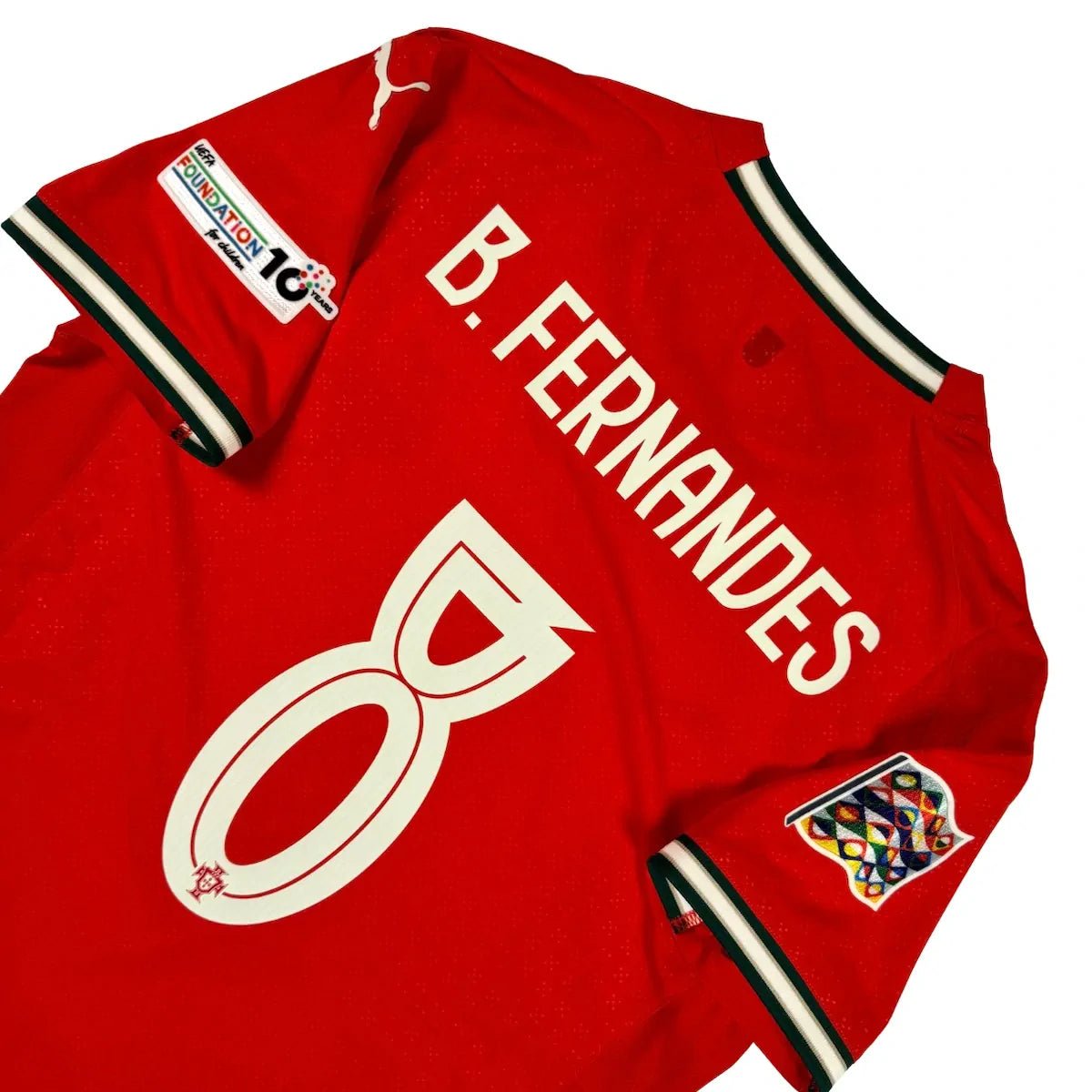 2025/26 Portugal Domicile - B. Fernandes 8 *PRO* (S) - Iconic Football Shop