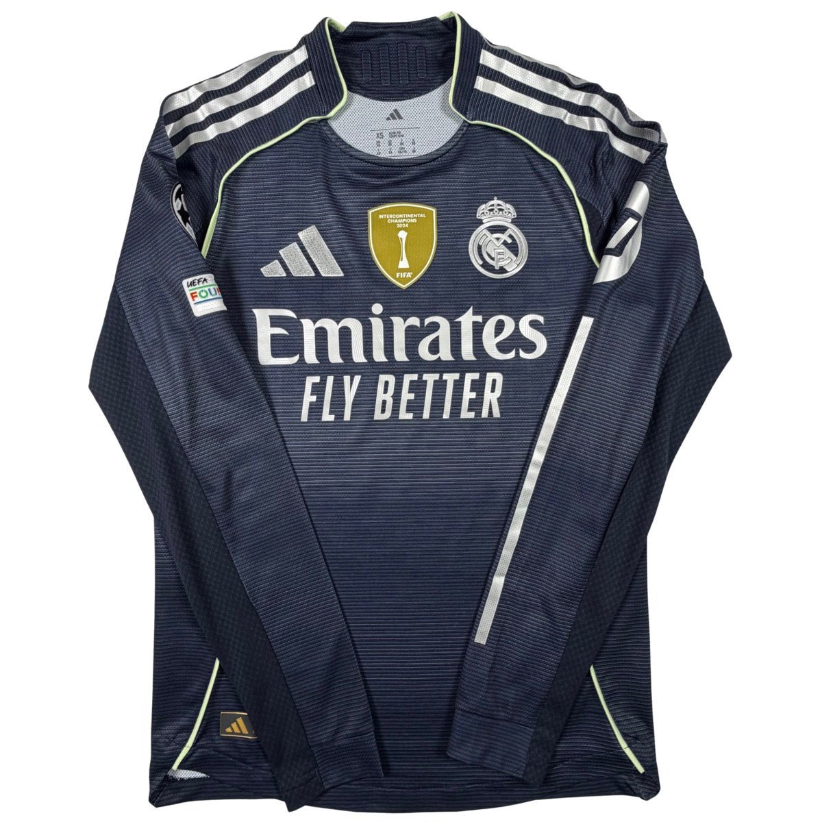 2025/26 Real Madrid Extérieur - Valverde 8 *PRO* XS) - Iconic Football Shop