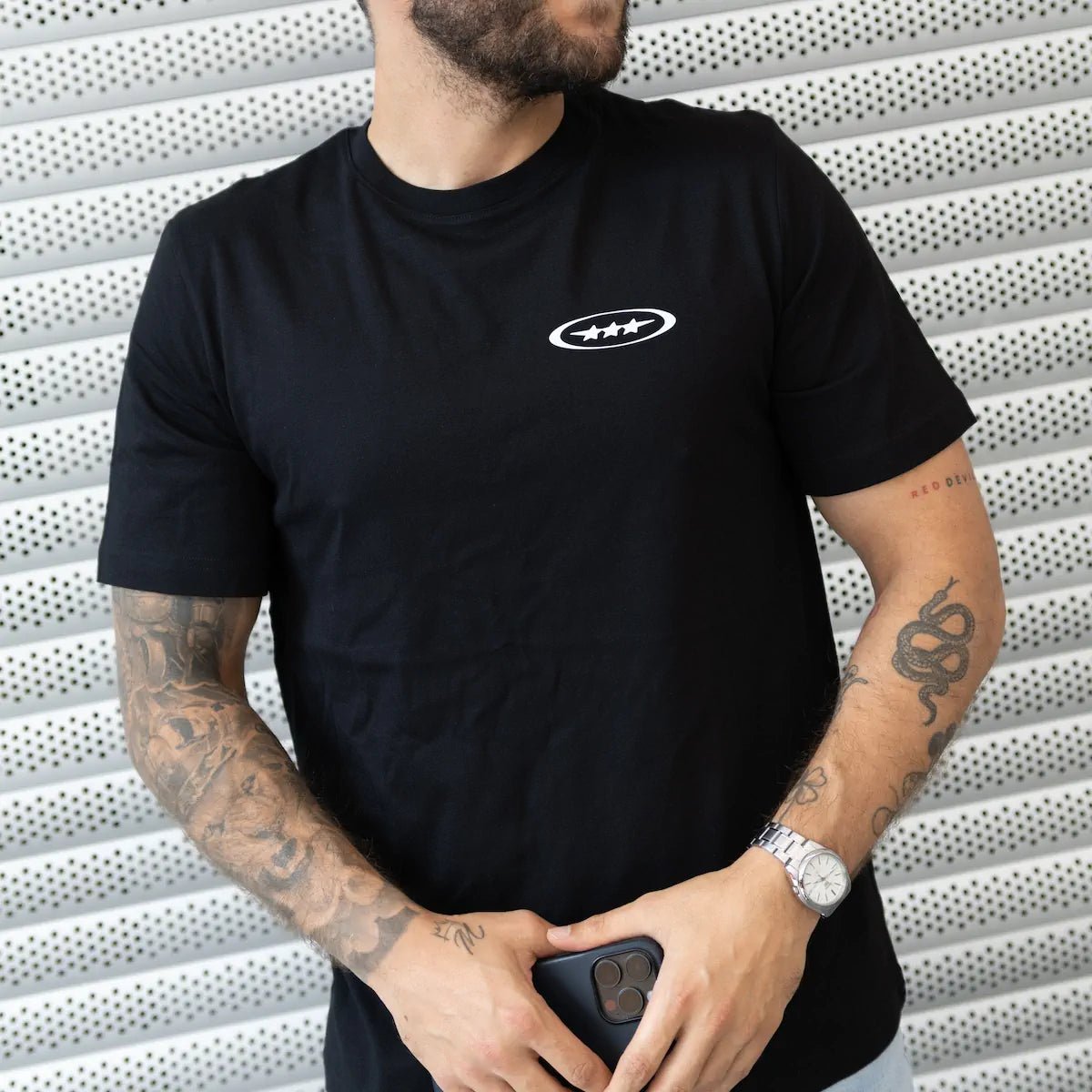 T-shirt ULTRAS - BLACK - Iconic Football Shop