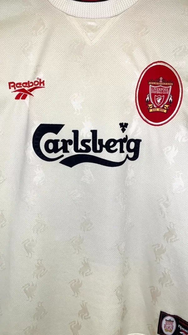 1996_97-Liverpool-Extérieur-(XL)1